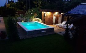 Sunrise Apartmanház